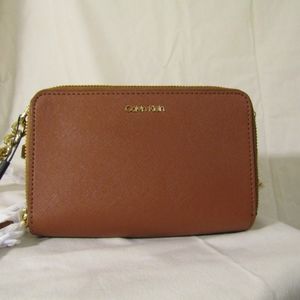 Clavin Klein Crossbody